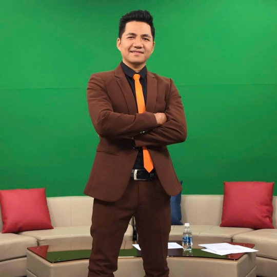 Tóc công sở 